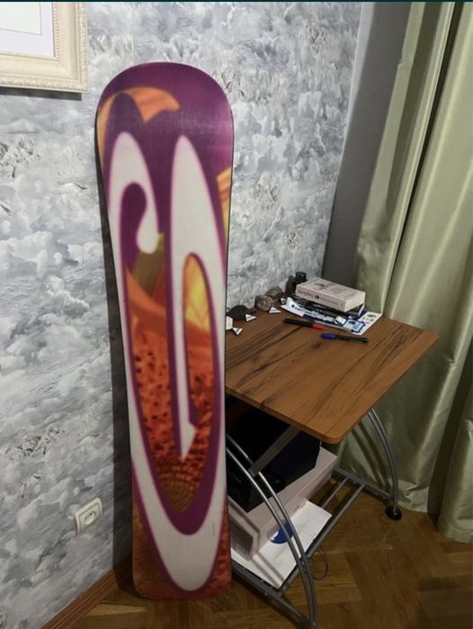 Сноуборд GNU Hasselhoff 150/52