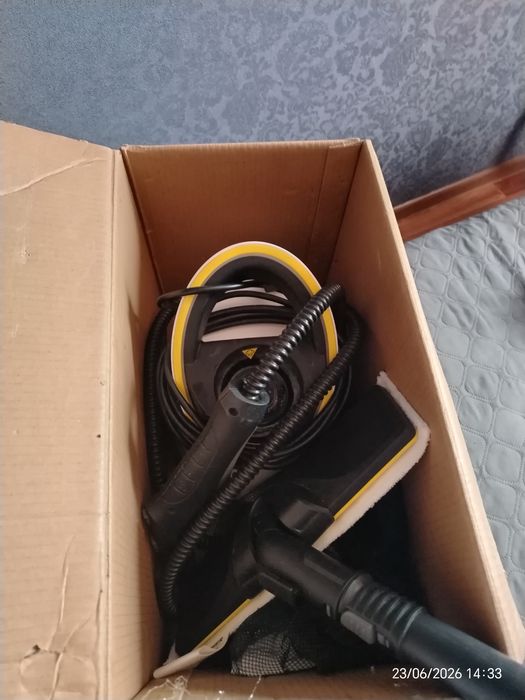 Пароочиститель Karcher
