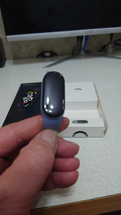 XIAOMI MI BAND 7 .  ДВЕ штуки. цена за две.