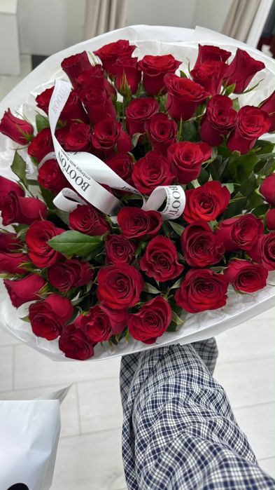 Цветы розы букет красные