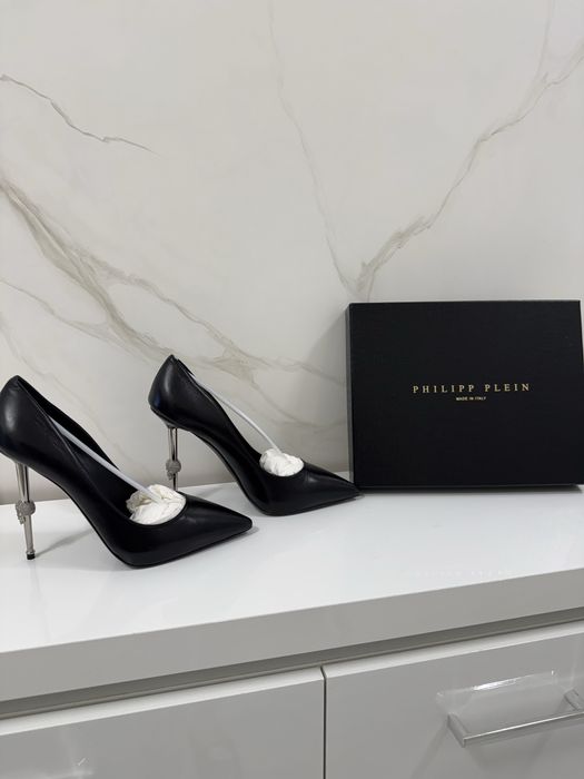 Елегантни обувки на висок ток Phiipp Plein