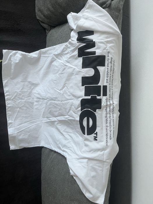 Tricou off white