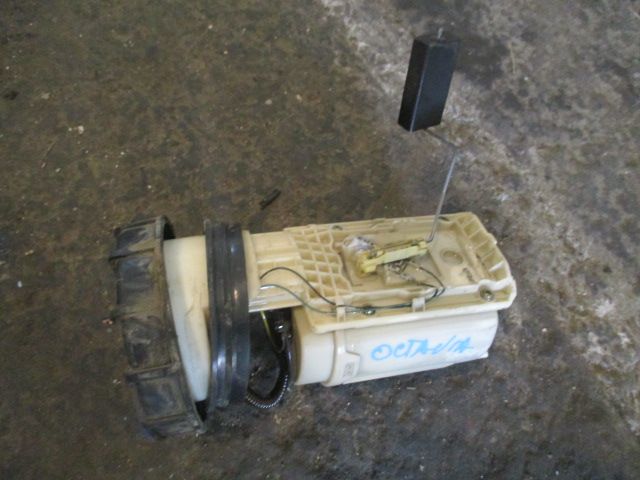 Pompa benzina rezervor Skoda Octavia Golf 4 Bora Audi a3 motor 2,0 ben