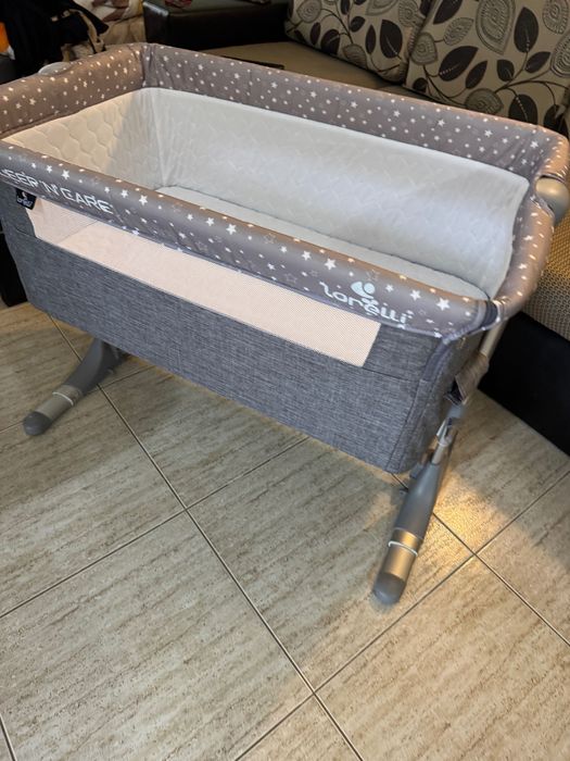 Кошара next to me