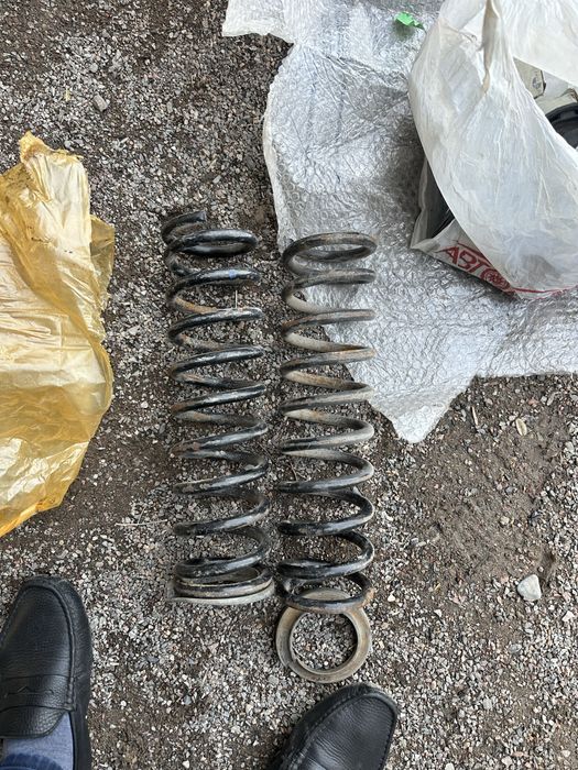 Продам Пружины Задние БМВ Е39