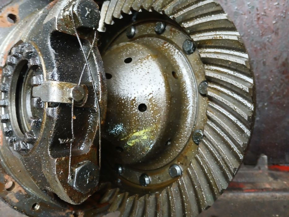 Редуктор моста газ 66