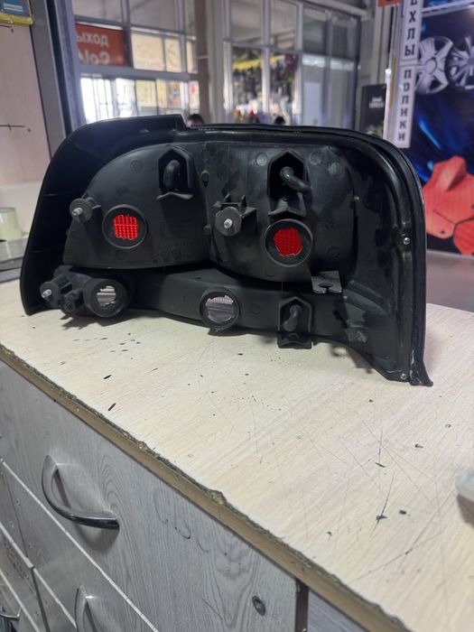 Галант акула задний стоп левый