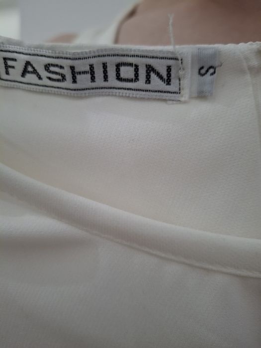 Келіндерге шай көйлек ақ түсті