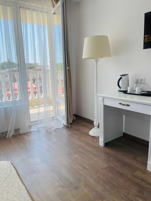 Хотелско обзавеждане