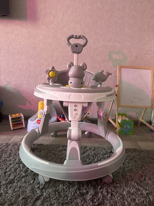 Продам детские ходунки , цена 5000