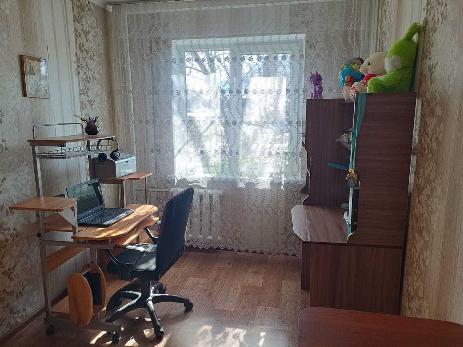 Продам трёх комнатную квартиру