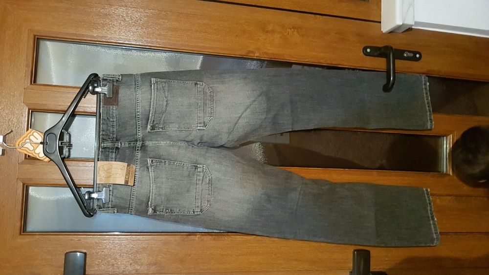 Blugi Pull & Bear barbati