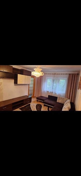 Proprietar închiriez apartament 3camere