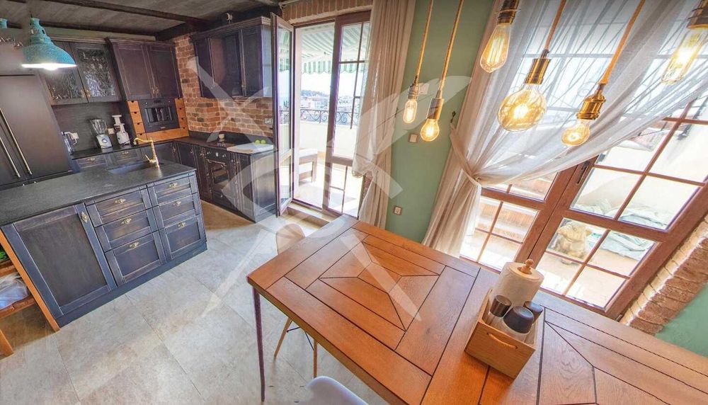 Продава се Тристаен апартамент в Несебър - 470 кв.м за 849 €/кв.м - Снимка #8