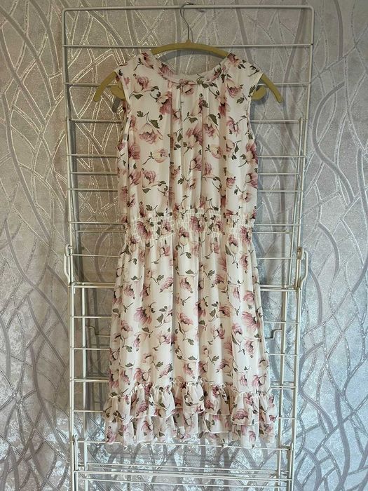 Платье на изящную девушку