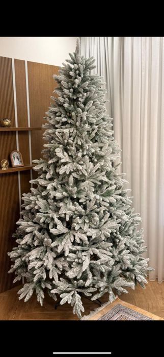 Продам елки хвоя литая