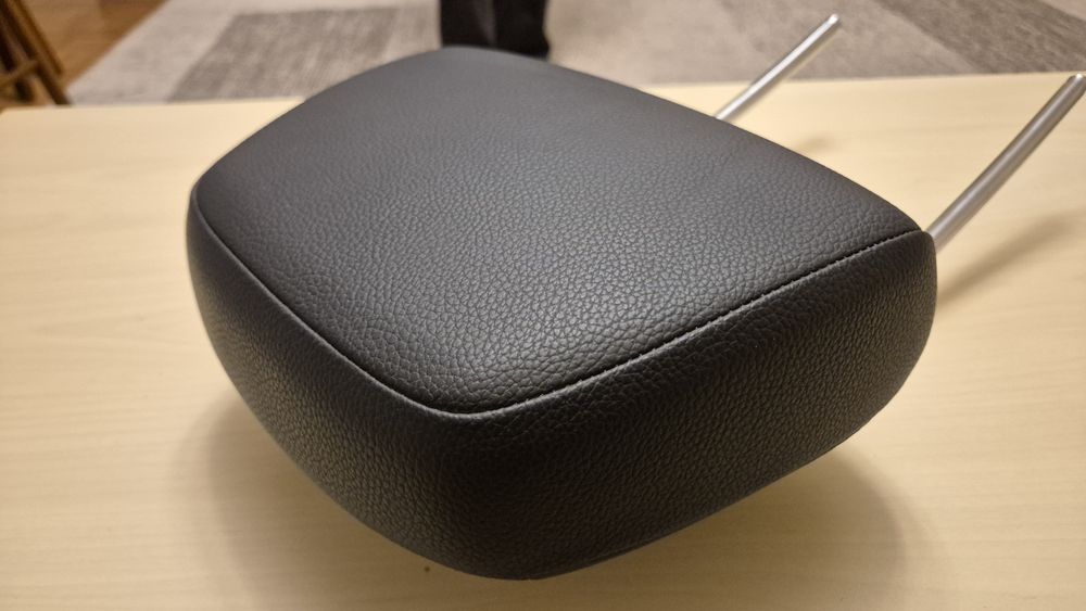 Vand set tetiere active fata piele neagra Mercedes-Benz W204