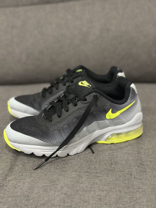 Маратонки Nike air max invigor 37,5 н.