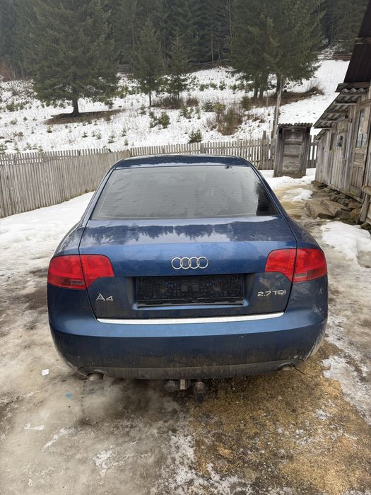 Vand audi a4 b7 avariat