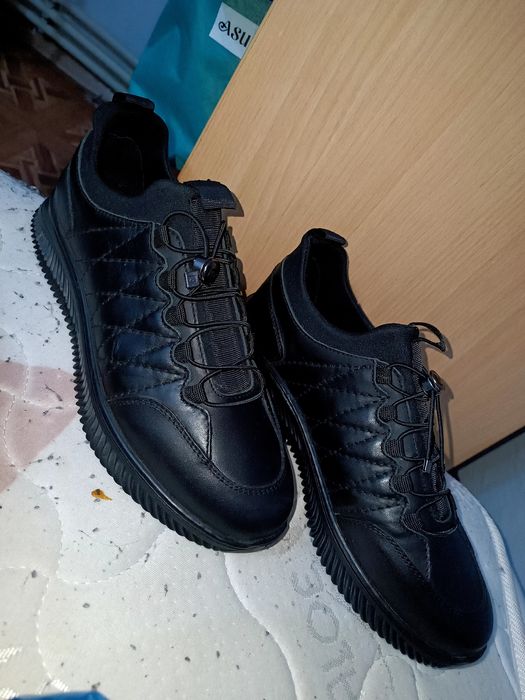 Мужские кожаные обуви