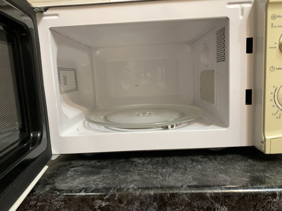 Микроволновка midea