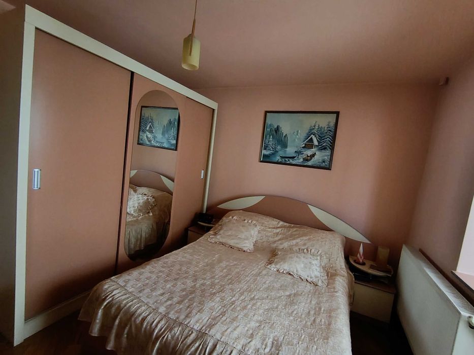 Vând mobila dormitor !