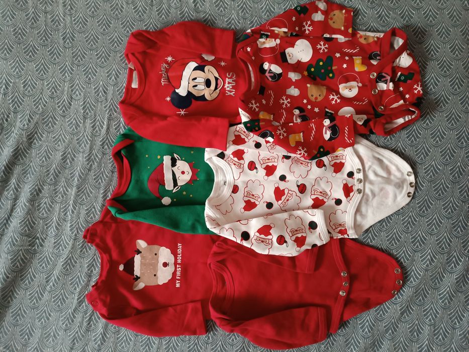Set body 6 buc, cu maneca lunga,  nou-nascuti cu motive  de Craciun