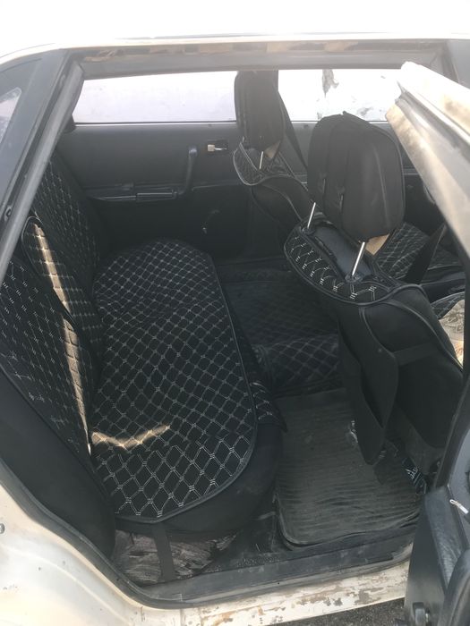 Ауди 100 на ходу