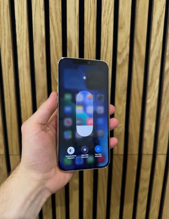Продам Айфон 12 Pro Max 256gb