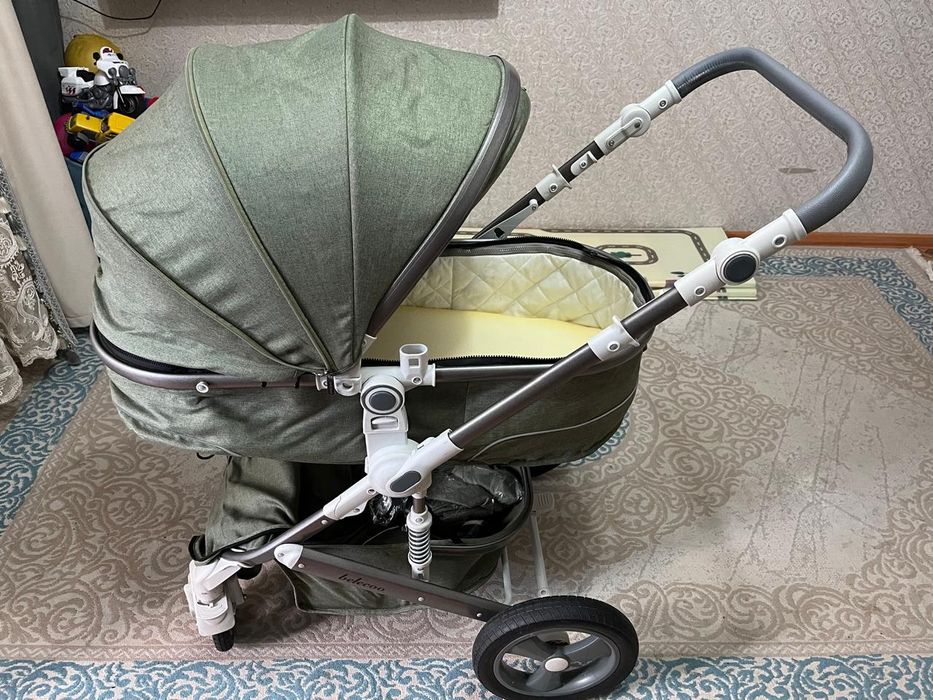 Продам отличную коляску