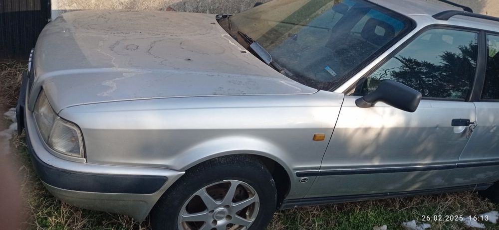 Автомобил за части цял