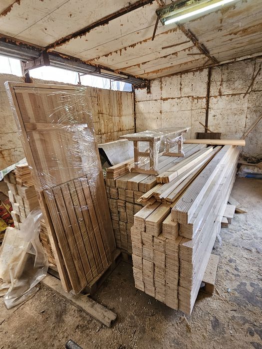 Брус калиброванный, уголки, полки