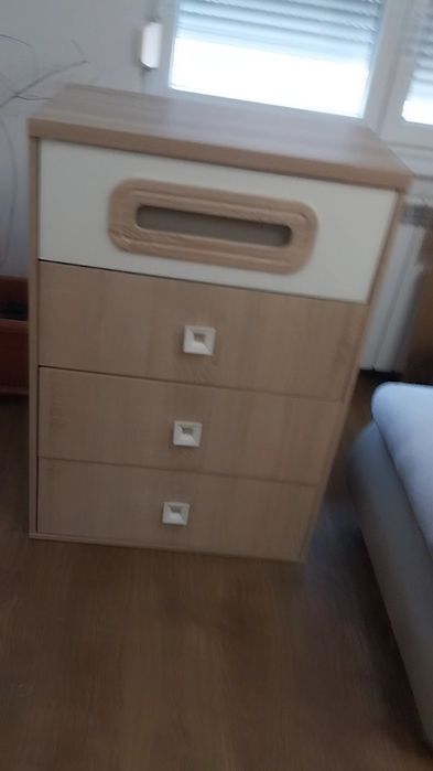 Vind comodă frumoasă