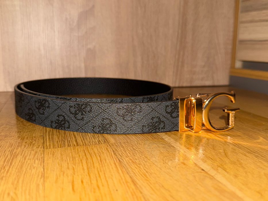 Дамски оригинален колан Guess