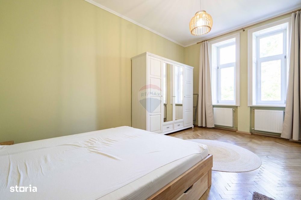 De vânzare apartament cu 2 camere Ultracentral, Piața Gojdu