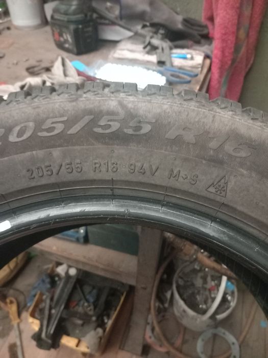 Anvelope de iarna 205 55 16