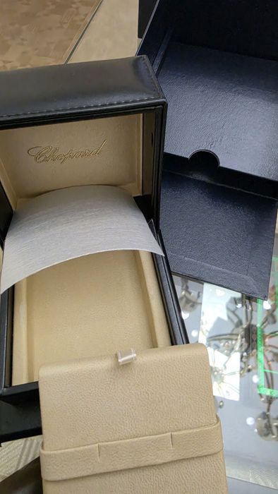 Продам коробки шопард