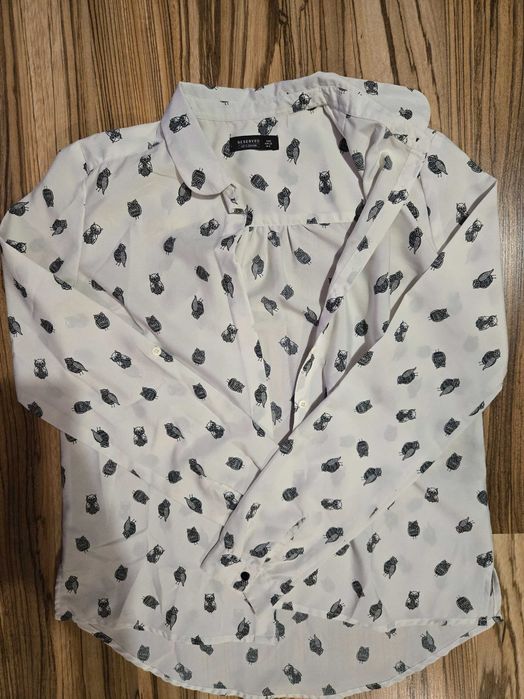 Бяла риза на бухалчета на Reserved размер 34 ( хs) в отлично състояние
