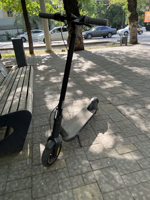 САМОКАТ! Ninebot KickScooter Max G30P черный