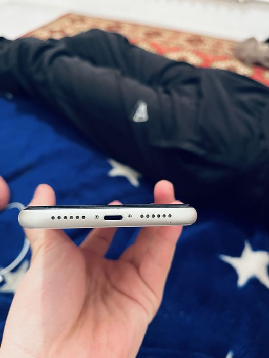 АЙФОН 11  обмен керек