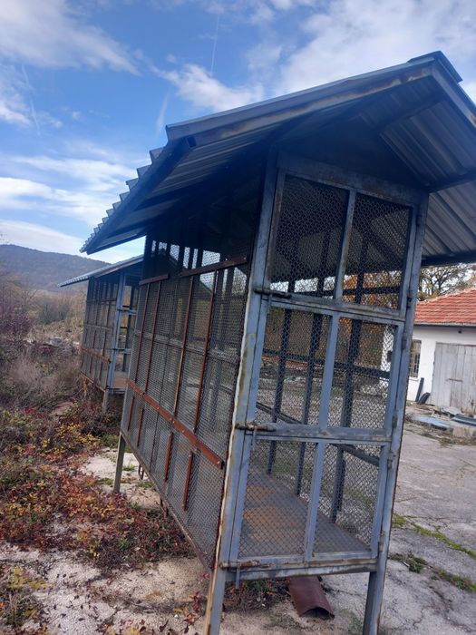 Метална клетка, кош