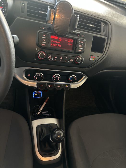 kia rio 2012 sedan