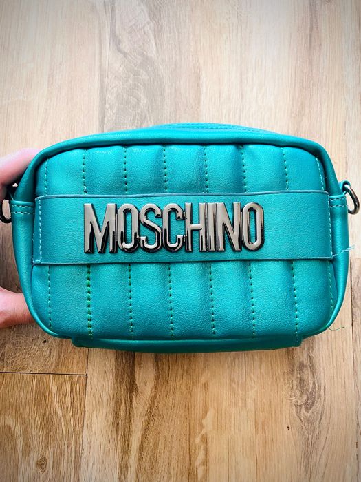 Клъч Moschino нов
