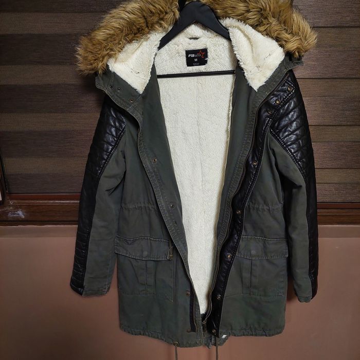 Дамско зимно яке. FB Sister Размер М