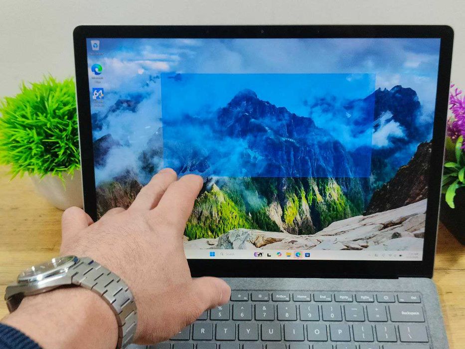 [ARZON] Noutbuk Microsoft Surface Laptop 3 i7 /DDR4 16Gb / SSD 256Gb