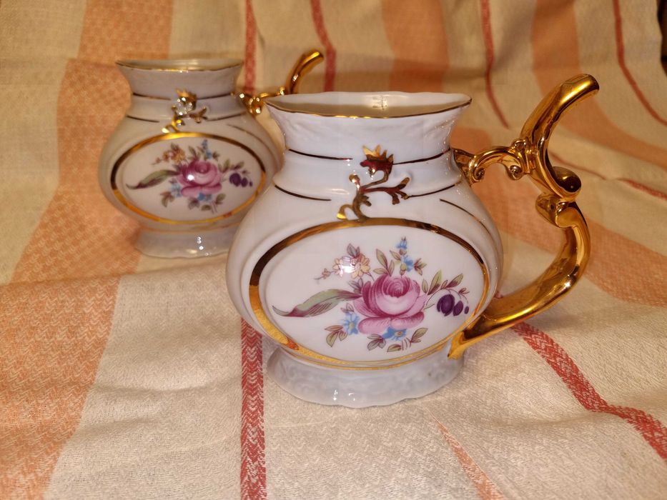 Антиквариат 2 вазы Чехословакия