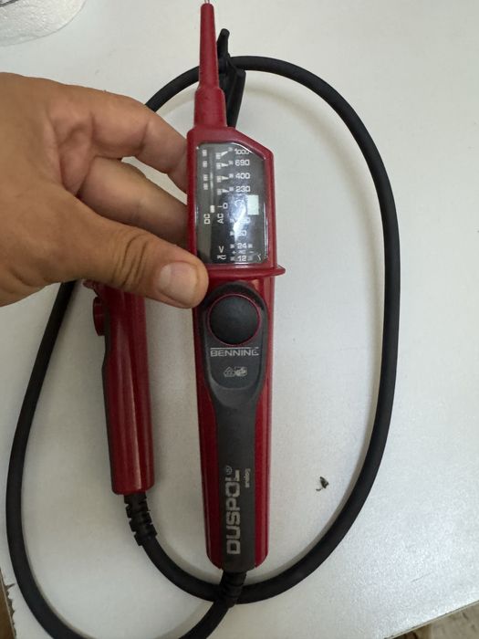 Tester Benning duspol