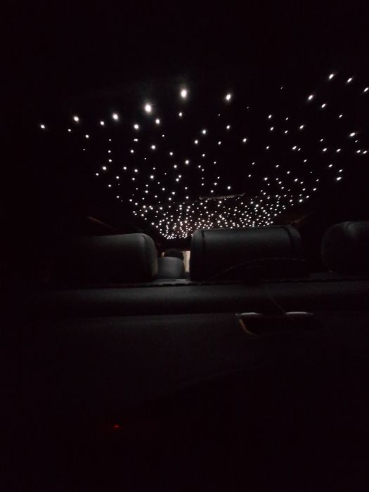 Retapițare plafoane auto,montare steluțe