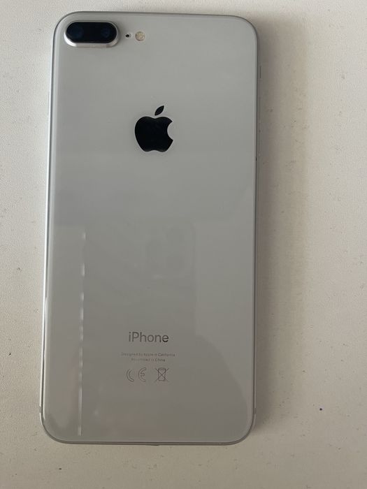 Iphone 8+ в отличном состоянии