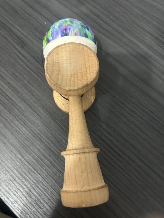 Kendama tie dye